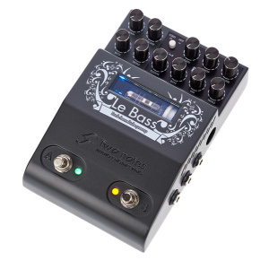 Two Notes Le Bass - Preamp valvolare a due canali